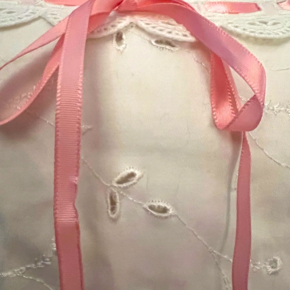 Betsey Johnson, vintage, zipper eyelet white pink dress. never worn mint. small. - Picture 12 of 14